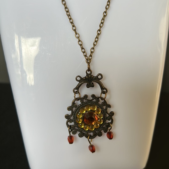 Vintage🗝️Yellow/Orange Beaded Short Necklace Set - Picture 5 of 8